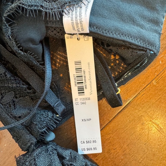 Victoria's Secret Top with Sleeves XS - Picture 3 of 3